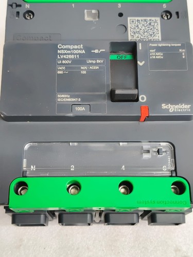 Schneider compact lv426611 - compact,